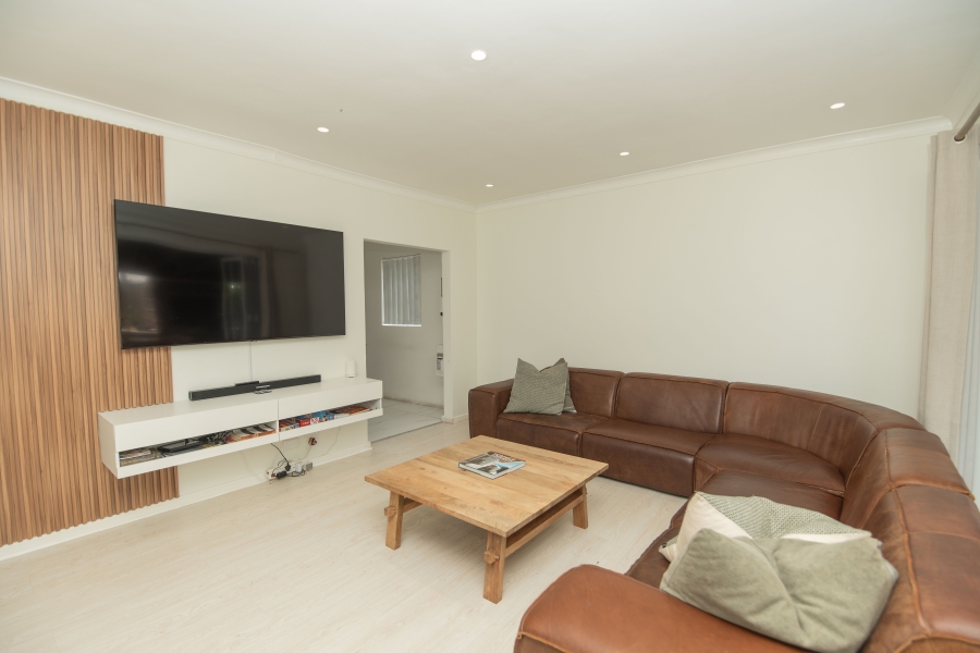 3 Bedroom Property for Sale in Sherwood Eastern Cape